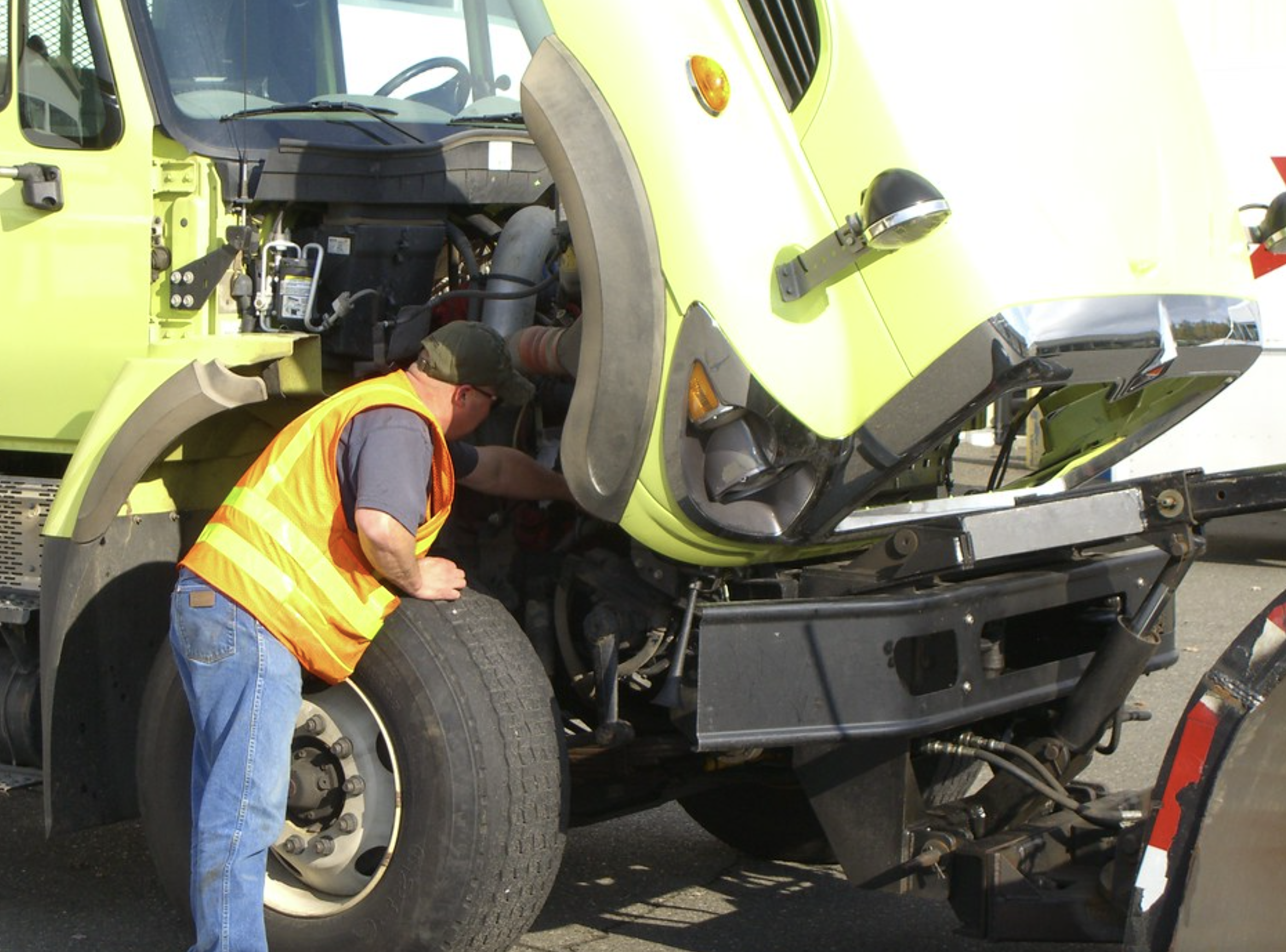 this image shows onsite truck repair in Jamaica, NY